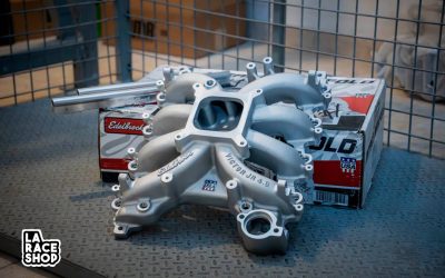 ¿Qué se necesita para instalar una admisión Edelbrock Victor Jr apropiadamente?